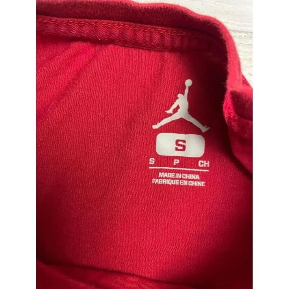 Air Jordon Sportswear Michael‎ Jordon Last Shot Shirt Adult Small